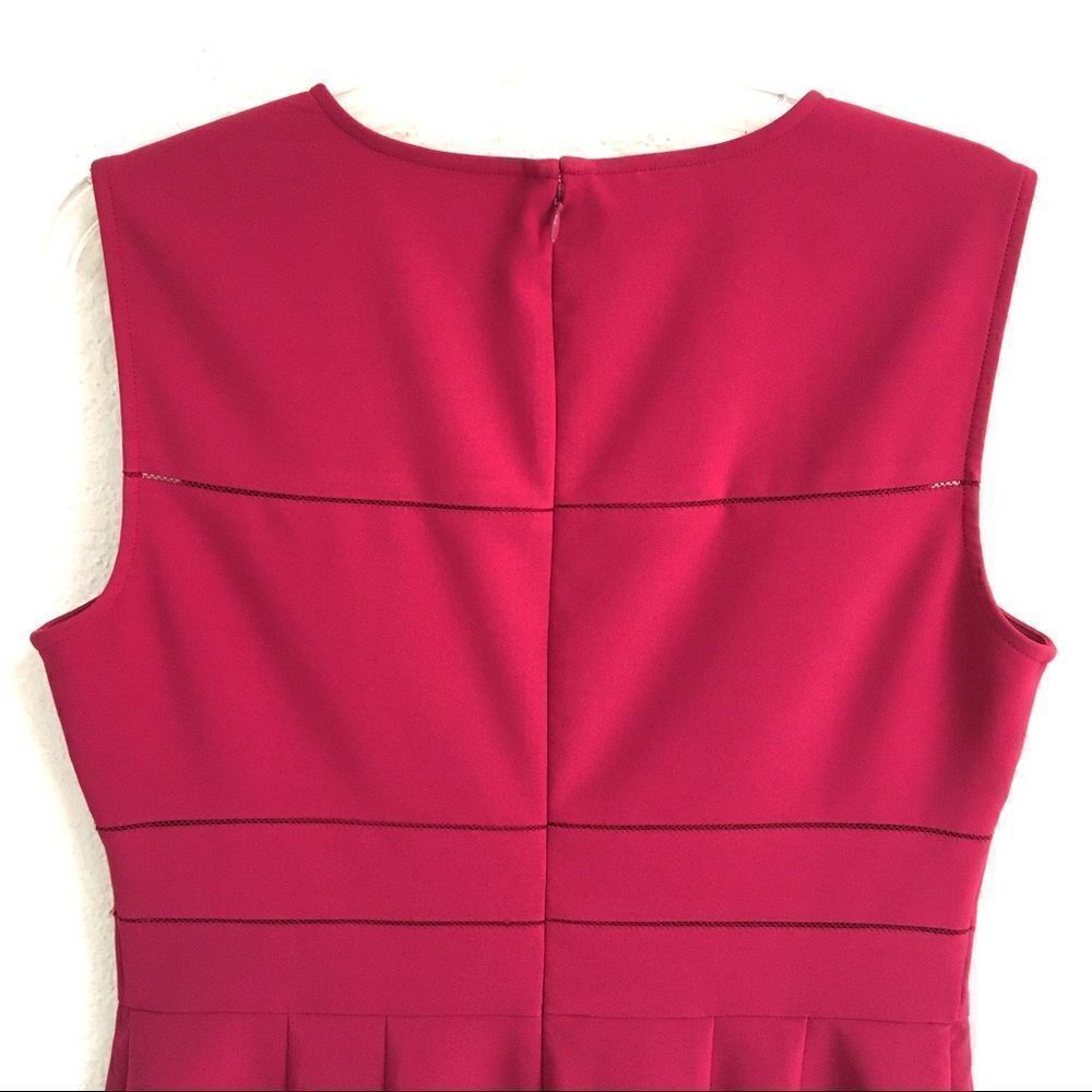 Donna Morgan Kalyn sleeveless sheath dress 10 - Picture 5 of 7